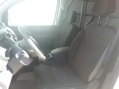 Veículo de Sucata renault kangoo 1.5 dci d fap do ano 2001 alimentado k9k608