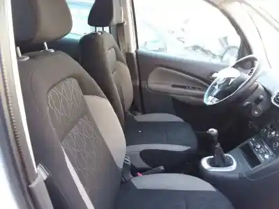 Veicolo di demolizione citroen c3 picasso 1.6 hdi fap dell'anno 2001 alimentato 9hp