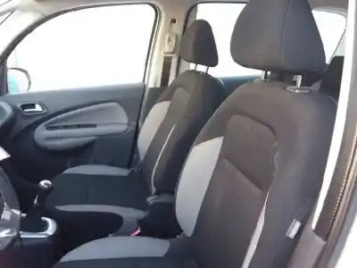 Veicolo di demolizione citroen c3 picasso 1.6 hdi fap dell'anno 2001 alimentato 9hp