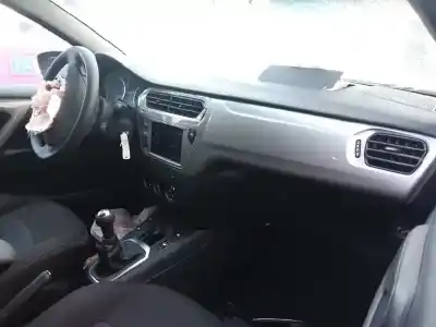 Sloopvoertuig citroen c-elysée 1.6 blue-hdi fap van het jaar 2017 aangedreven bhy