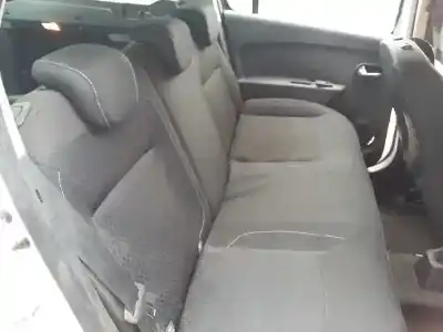 Здавання транспортного засобу dacia logan mcv ii 0.9 tce cat року 2001 потужний h4b408
