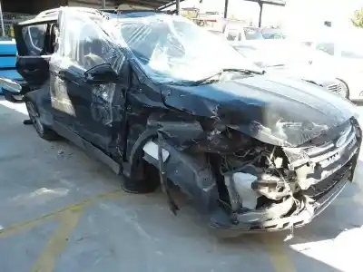 Veicolo di demolizione ford kuga 2.0 tdci dell'anno 2001 alimentato t7ma