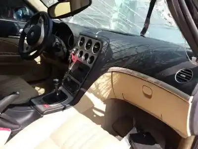 Здавання транспортного засобу alfa romeo 159 sportwagon (140) 2.4 jtdm 20v / selective року 2001 потужний 939a3000