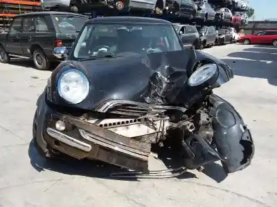 Здавання транспортного засобу MINI MINI 1.6 16V року 2001 потужний W10B16A