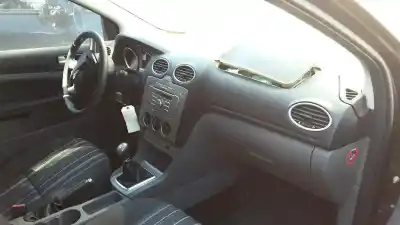 Veículo de Sucata ford focus lim. (cb4) 1.6 tdci cat do ano 2001 alimentado 