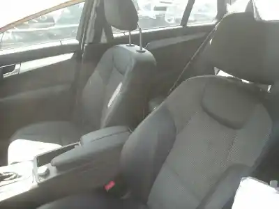 Утилизация автомобиля mercedes-benz clase c familiar 3.0 cdi года 2001 питание 642961