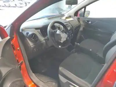 Veículo de Sucata renault   do ano 2014 alimentado k9k608