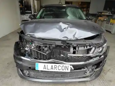 Vehicul casat kia optima 1.7 crdi al anului 2017 alimentat d4fd