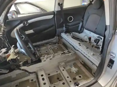 Здавання транспортного засобу mini mini 1.5 12v року 2016 потужний b38a15a