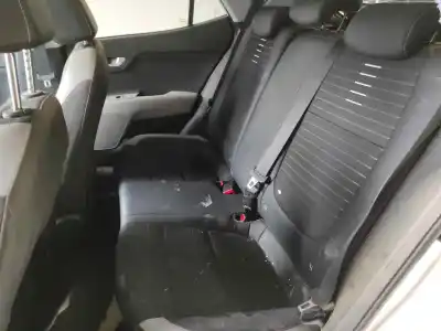 Veículo de Sucata kia stonic 1.6 crdi do ano 2001 alimentado 