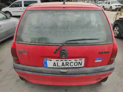 Veículo de Sucata opel corsa b 1.2 do ano 1996 alimentado x12sz