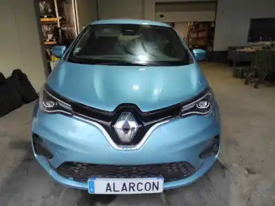 Veicolo di demolizione RENAULT                                            ZOE                                                                                                                                                                                                                                                        Eléctrico BFMD 5AQ 605                                                                                                                                                                                                                                     dell'anno 2001 alimentato 