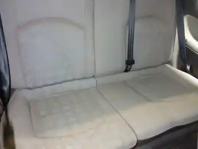 Vehicul casat peugeot 206 4-trg. 1.4 al anului 2004 alimentat 8hx