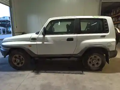 Veículo de Sucata ssangyong korando 2.9 diesel do ano 1998 alimentado om662