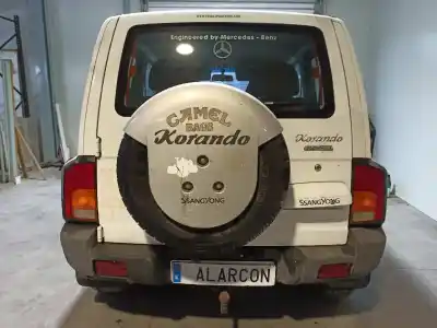 Veículo de Sucata ssangyong korando 2.9 diesel do ano 1998 alimentado om662
