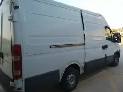 Veículo de Sucata iveco daily pr 2.3 diesel cat do ano 2011 alimentado 