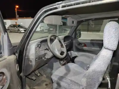 Здавання транспортного засобу ssangyong korando 2.9 d року 1998 потужний om662 Здавання транспортного засобу ssangyong korando 2.9 d року 1998 потужний om662