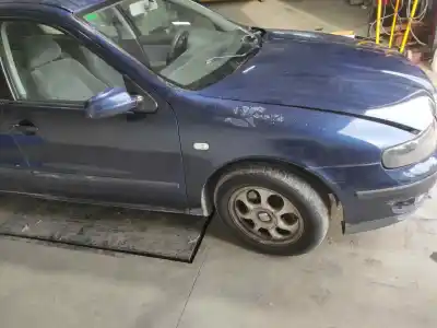 Veículo de Sucata seat toledo (1m2) select do ano 2001 alimentado asv