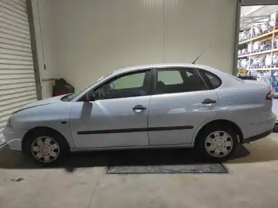 Veículo de Sucata seat cordoba berlina (6l2) stella do ano 2003 alimentado atd