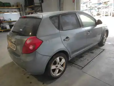 Vehicul casat kia cee´d active al anului 2007 alimentat g4fc