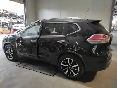 Sloopvoertuig nissan x-trail (t32) acenta van het jaar 2016 aangedreven r9m