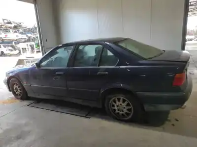 Veículo de Sucata bmw serie 3 berlina (e36) 318is do ano 1997 alimentado m44b19