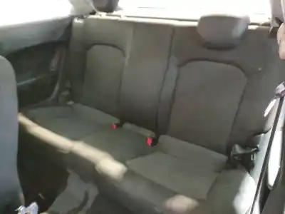 Здавання транспортного засобу audi a1 (8x) ambition року 2014 потужний cayb