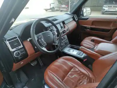 Scrapping Vehicle land rover range rover (lm) v8 td vogue of the year 2011 powered 