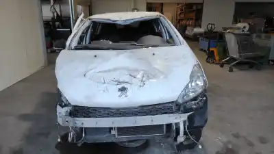 Vehicul casat peugeot 208 access al anului 2016 alimentat 8hr