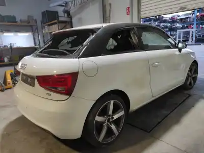 Здавання транспортного засобу audi a1 (8x) ambition року 2010 потужний cayc