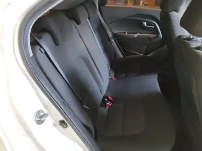 Veículo de Sucata kia rio concept do ano 2015 alimentado d3fa