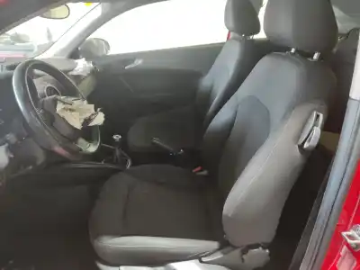 Veículo de Sucata audi a1 sportback (8xa) attraction do ano 2012 alimentado cayb