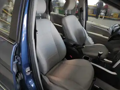 Veículo de Sucata mercedes-benz clase b (w245) 180 cdi (245.207) do ano 2011 alimentado 640940