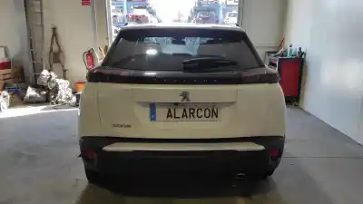 Véhicule à la ferraille PEUGEOT 2008 (P1) Allure de l'année 2021 alimenté YHZ