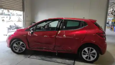 Scrapping Vehicle renault clio iv life of the year 2018 powered d4f740