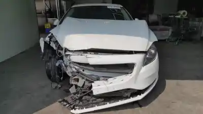 Veículo de Sucata volvo v40 kinetic do ano 2016 alimentado d4204t9