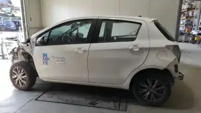 Veículo de Sucata TOYOTA YARIS Hybrid Active do ano 2019 alimentado 1NZ