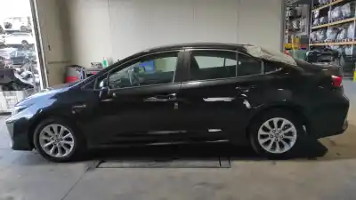 Veículo de Sucata toyota corolla (e21) hybrid active do ano 2022 alimentado 2zr