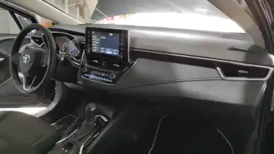 Veículo de Sucata toyota corolla (e21) hybrid active do ano 2022 alimentado 2zr