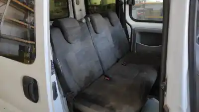 Scrapping Vehicle renault kangoo (f/kc0) rxe (kcoc/u) of the year 2004 powered k9k704