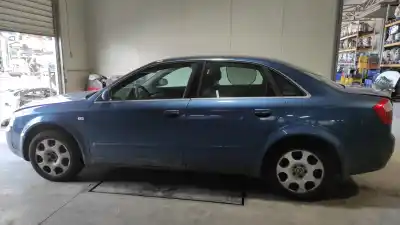 Veículo de Sucata audi a4 berlina (8e) 1.9 tdi (96kw) do ano 2004 alimentado avf