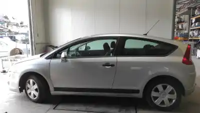 Veicolo di demolizione citroen c4 coupe vtr plus dell'anno 2005 alimentato 9hydv6ted4