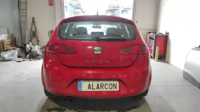 Здавання транспортного засобу seat leon (1p1) reference року 2005 потужний bkd