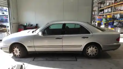 Hurda Aracı mercedes                                           clase e (w210) berlina diesel                                                                                                                                                                                                                              300 turbodiesel (210.025)                                                                                                                                                                                                                                  yılın 1998 güçlü 606962