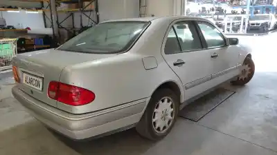 Hurda Aracı mercedes                                           clase e (w210) berlina diesel                                                                                                                                                                                                                              300 turbodiesel (210.025)                                                                                                                                                                                                                                  yılın 1998 güçlü 606962