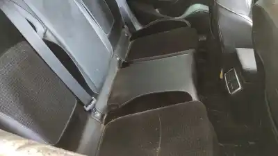 Sloopvoertuig renault megane iv berlina 5p experience van het jaar 2017 aangedreven h5f408