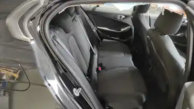 Vehículo de desguace bmw serie 1 lim. (f40) 116d del año 2019 con motor b37c15a