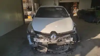 Здавання транспортного засобу renault clio iv expression року 2014 потужний k9k612