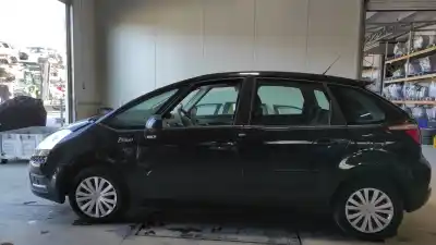Scrapping Vehicle citroen c4 picasso millenium of the year 2013 powered 5fs