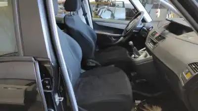 Scrapping Vehicle citroen c4 picasso millenium of the year 2013 powered 5fs